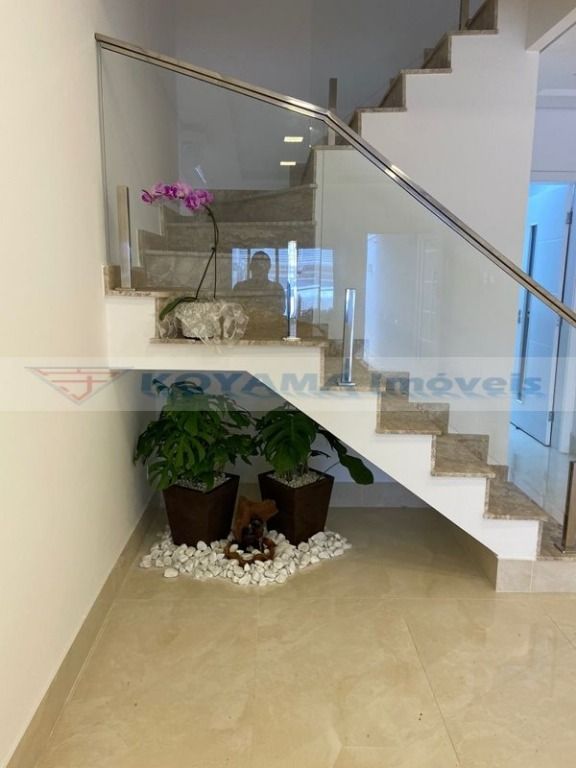 Sobrado à venda no Vila Dom Pedro I: 