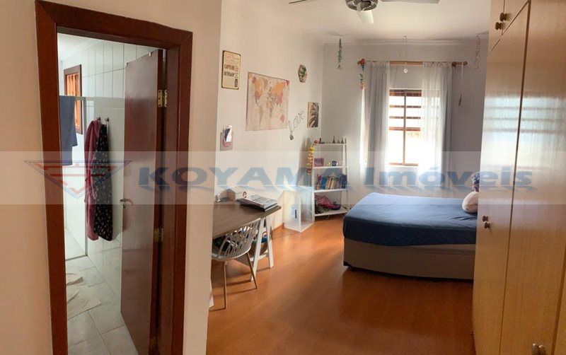 Sobrado à venda no Saúde: 