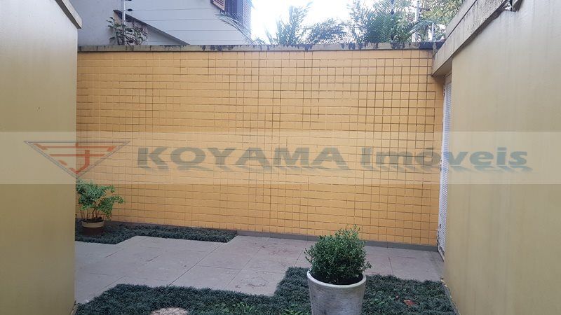 Sobrado à venda no Bosque da Saúde: 