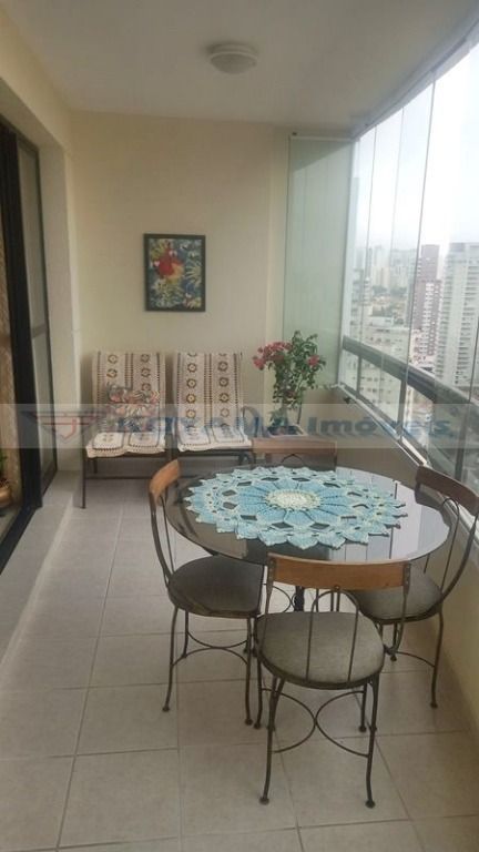 Apartamento à venda no Bosque da Saúde: 