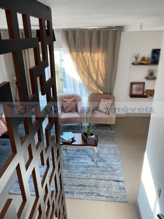 Sobrado à venda no Paulicéia: 