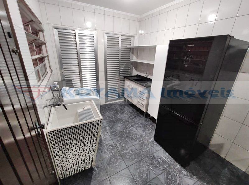 Sobrado à venda no Paulicéia: 