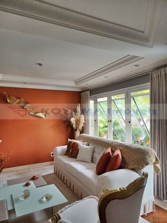 Sobrado à venda no Vila Lusitânia: 