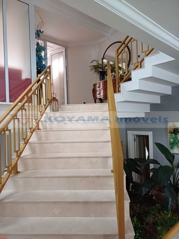 Sobrado à venda no Vila Lusitânia: 