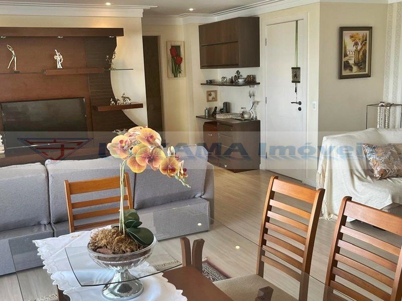 Apartamento à venda no Vila Gumercindo: 