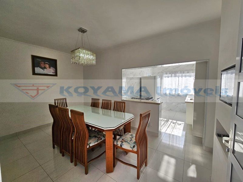 Sobrado à venda no Jardim das Maravilhas: 