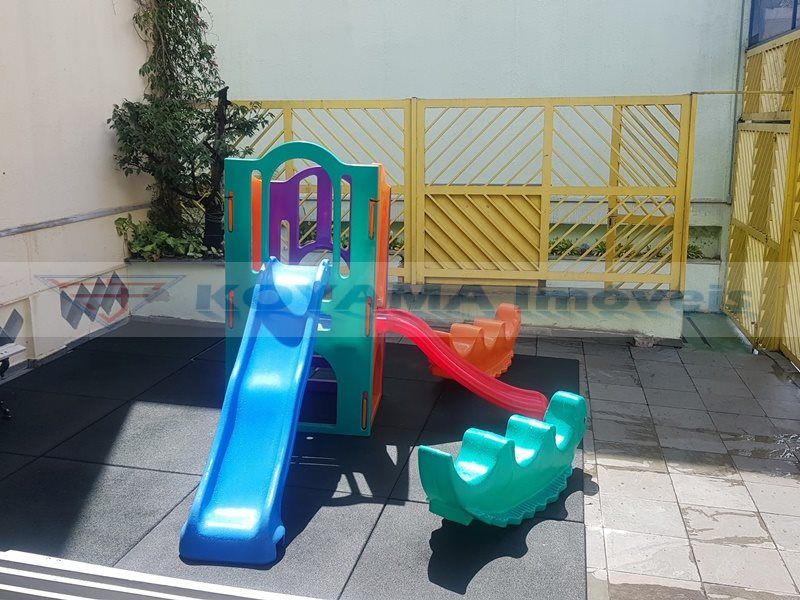 Prédio à venda no Vila Gumercindo: 