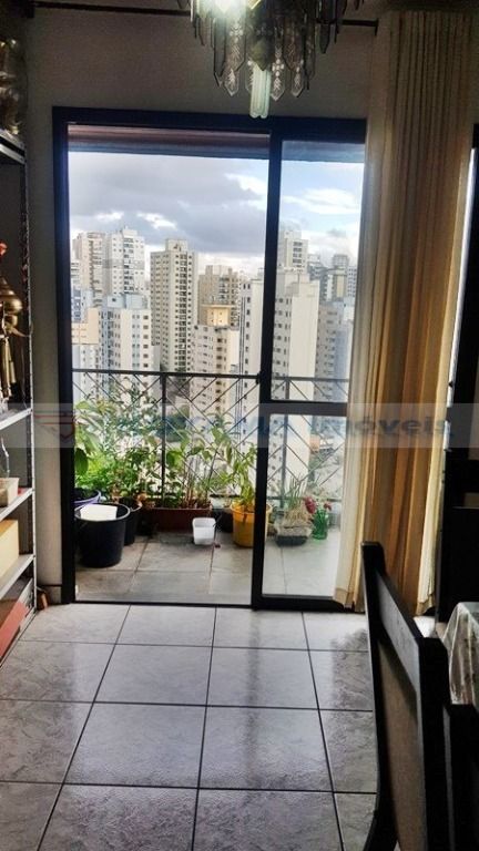 Apartamento à venda no Saúde: 