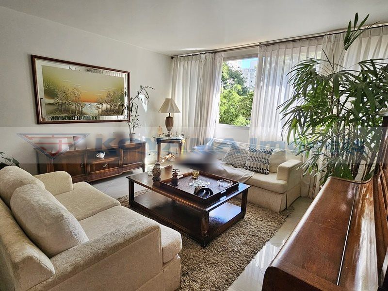 Apartamento à venda no Moema: 