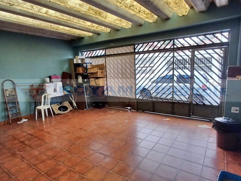 Casa à venda no Paulicéia: 