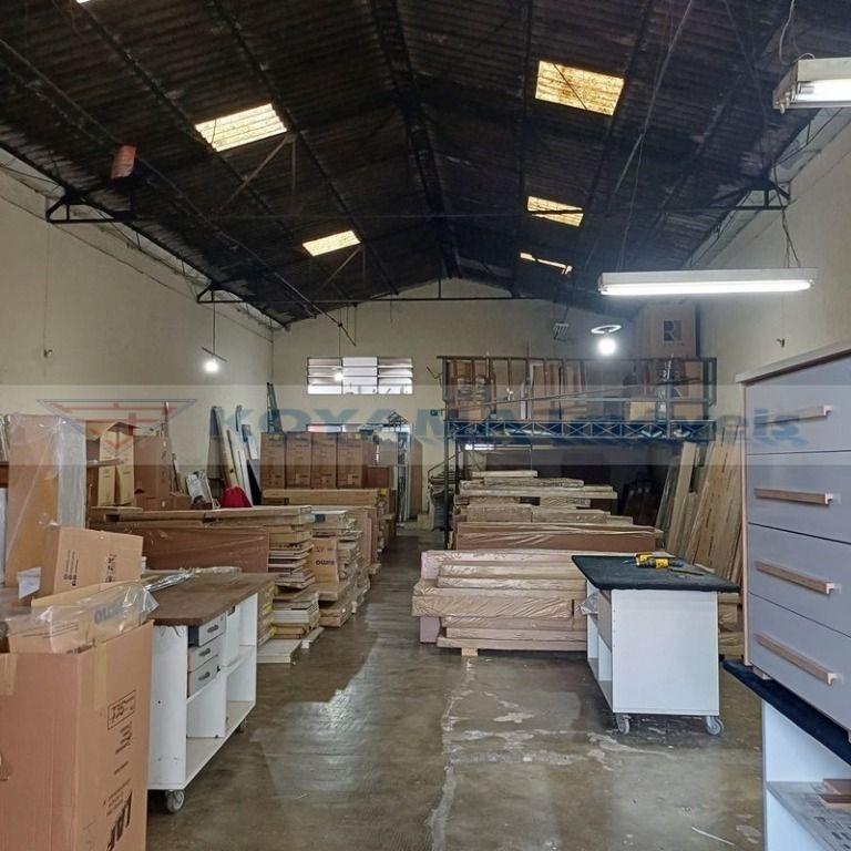 Galpão à venda no Paulicéia: 