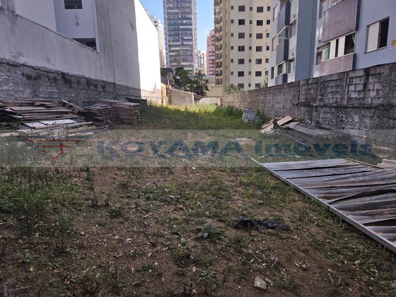 Terreno à venda no Vila da Saúde: 