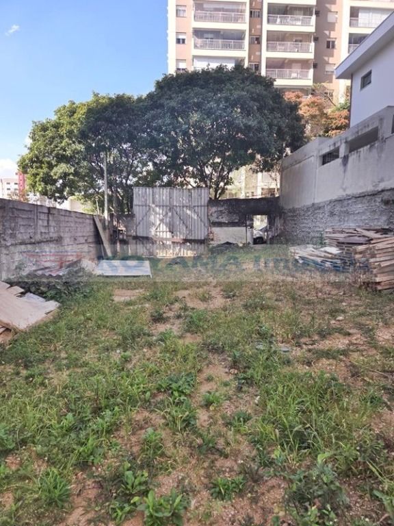 Terreno à venda no Vila da Saúde: 