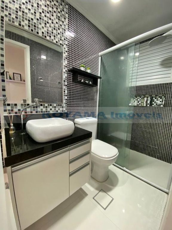 Apartamento à venda no Bosque da Saúde: 