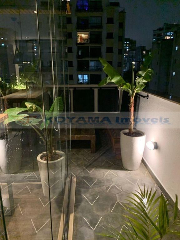 Apartamento Duplex à venda no Saúde: 