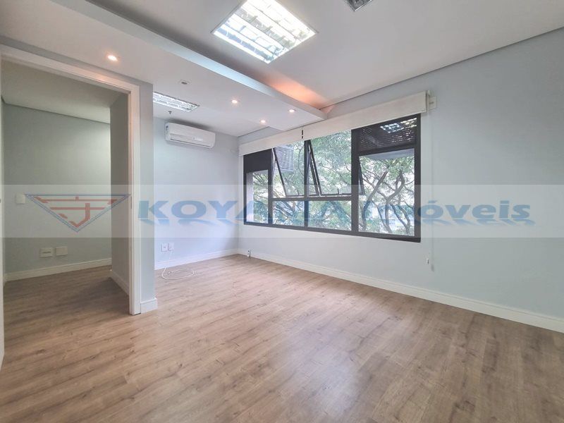 Sala à venda no Paraíso: 