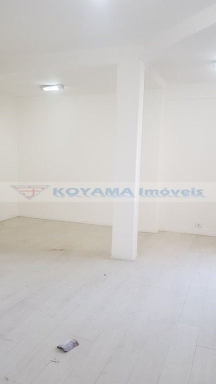 Sala para aluguel no Saúde: 