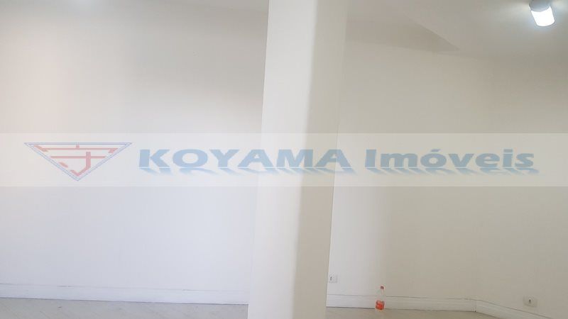 Sala para aluguel no Saúde: 