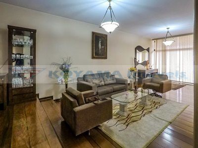 Sobrado para aluguel no Bosque da Saúde: 