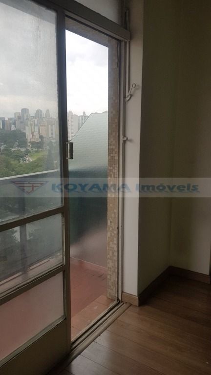 Sala para aluguel no Centro: 