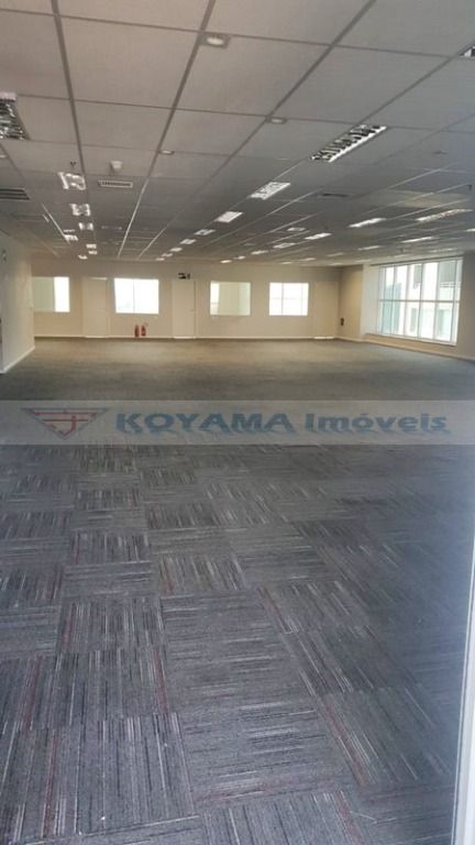 Sala para aluguel no Chácara Santo Antônio: 