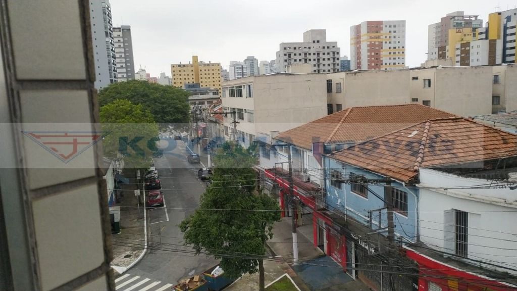 Sala para aluguel no Saúde: 