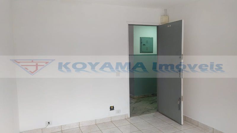 Sala para aluguel no Saúde: 