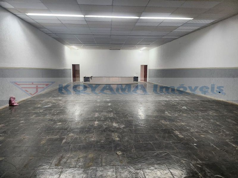 Salão para aluguel no Parque das Américas: 