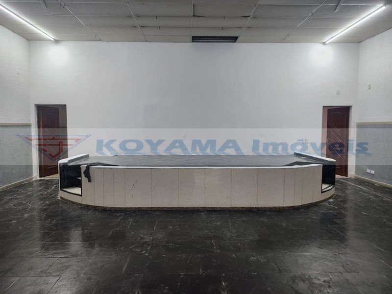 Salão para aluguel no Parque das Américas: 