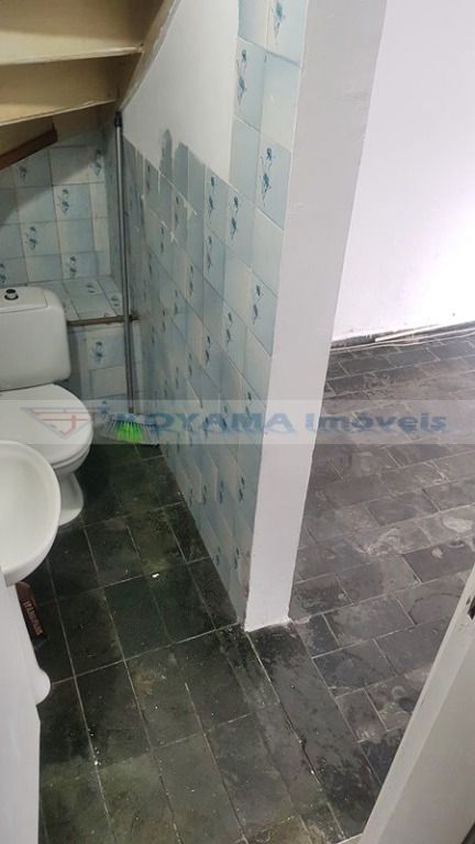 Salão para aluguel no Saúde: 