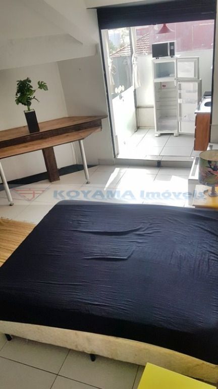 Kitnet para aluguel no Saúde: 