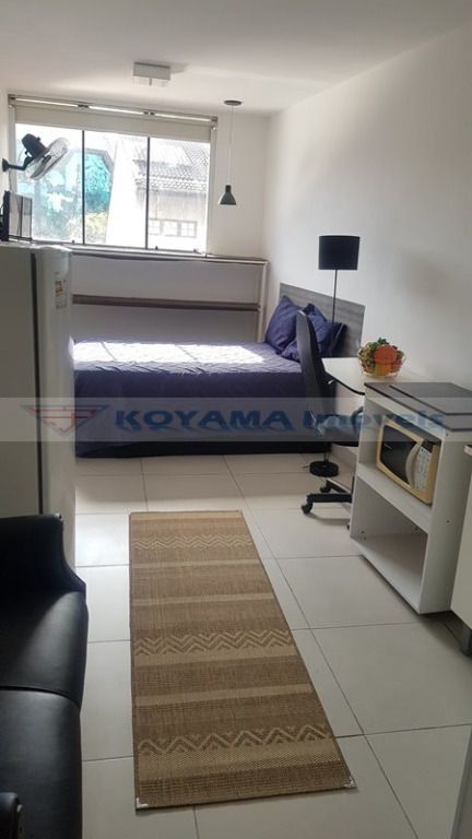 Kitnet para aluguel no Saúde: 