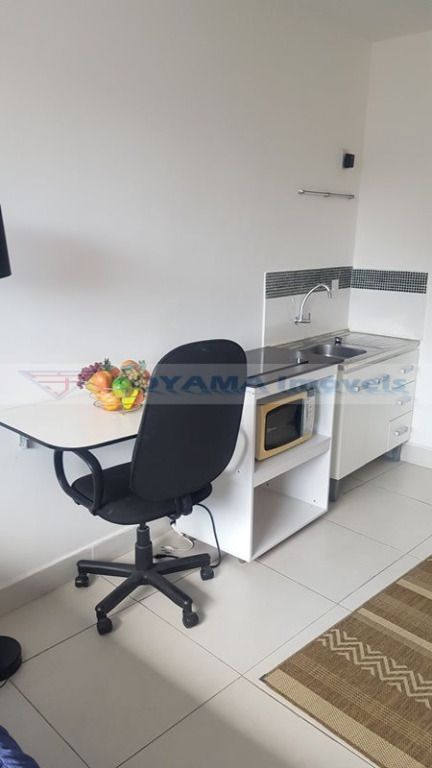 Kitnet para aluguel no Saúde: 