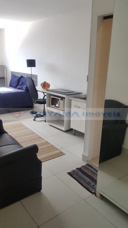 Kitnet para aluguel no Saúde: 