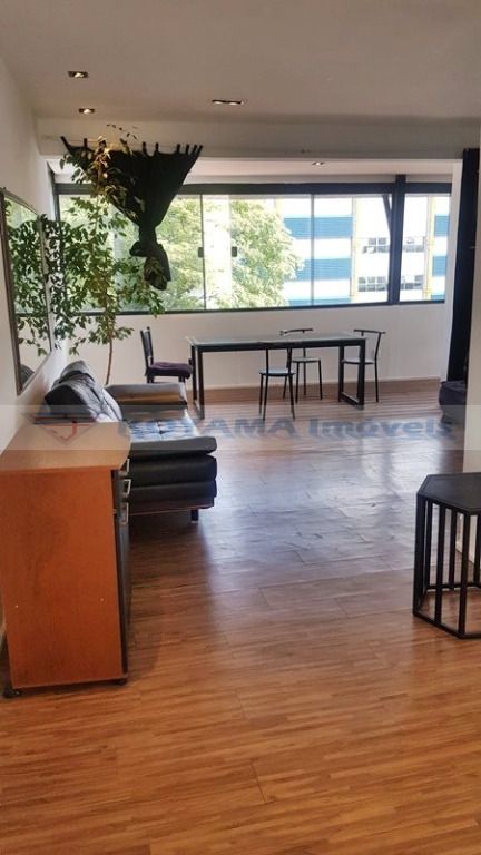 Kitnet para aluguel no Saúde: 