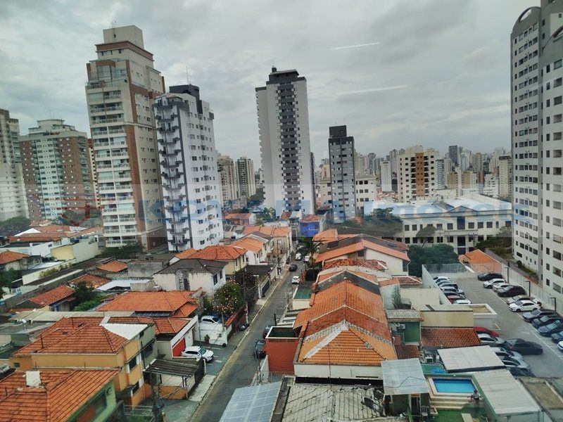 Sala para aluguel no Saúde: 