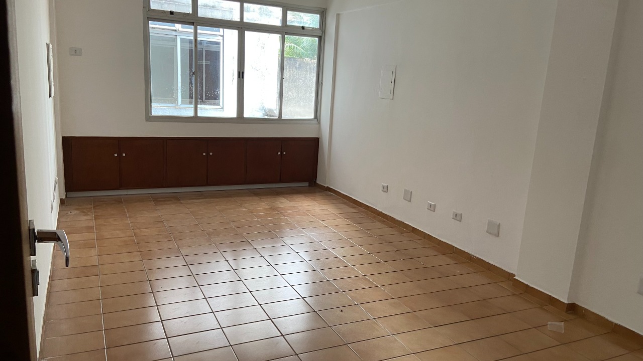 Sala para aluguel no Setor Bueno: 