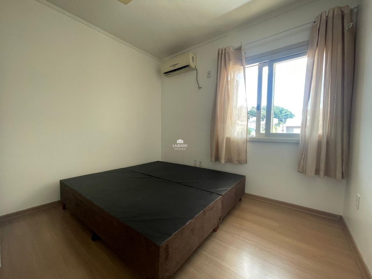 Sobrado para aluguel no Universitário: 