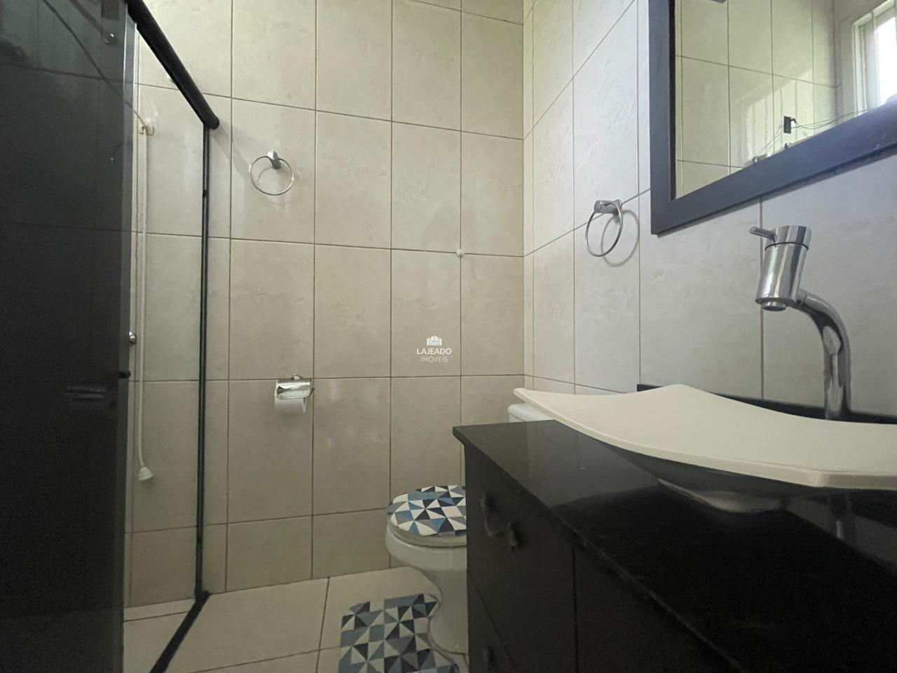 Sobrado para aluguel no Universitário: 