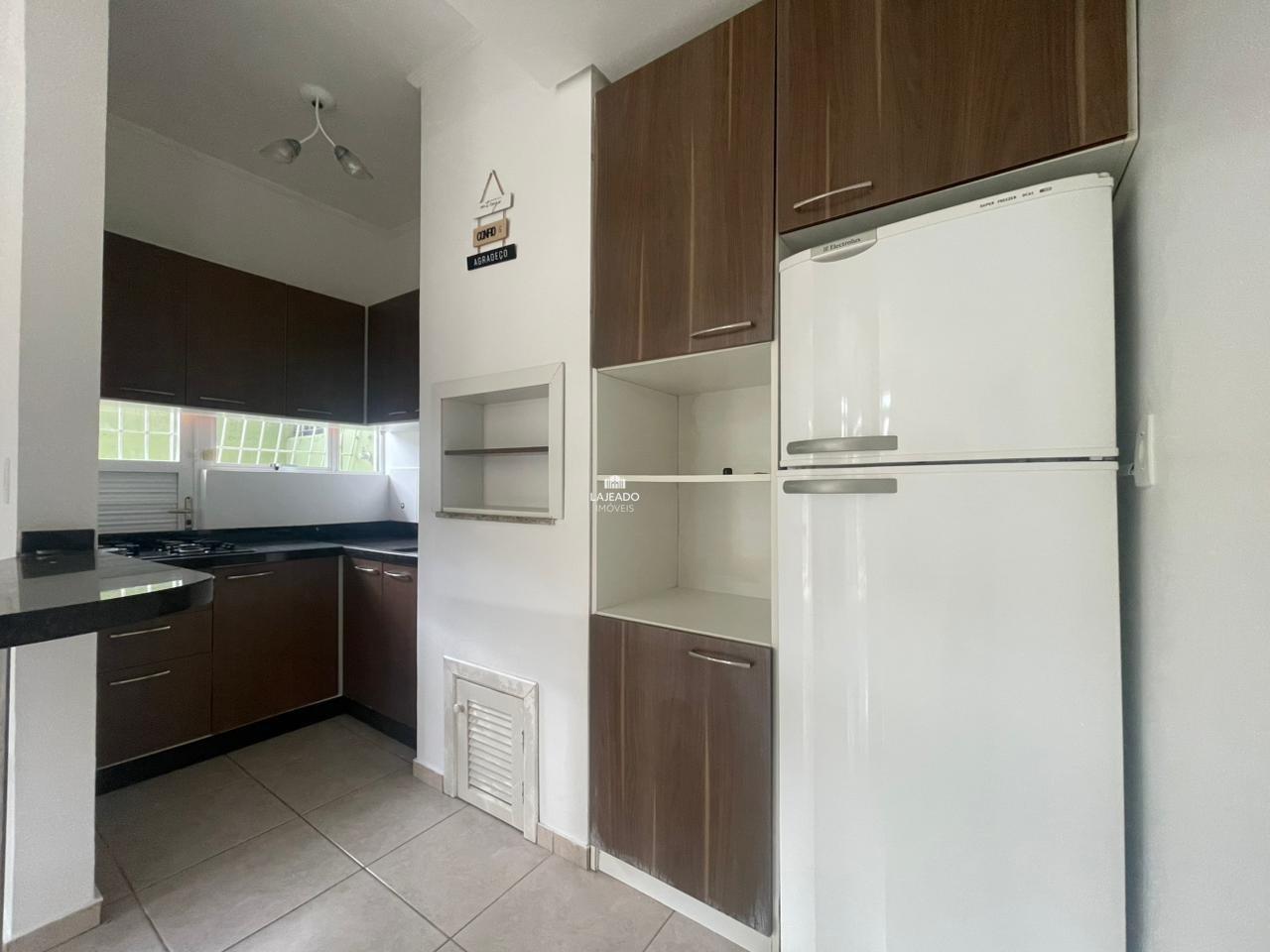 Sobrado para aluguel no Universitário: 