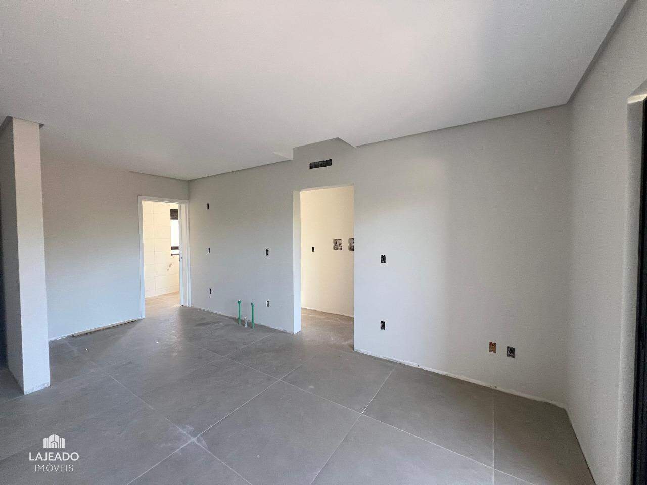 Apartamento à venda com 2 quartos, 61m² - Foto 3