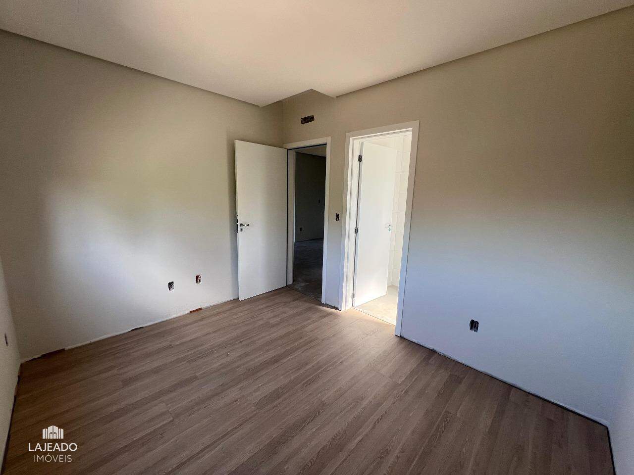 Apartamento à venda com 2 quartos, 61m² - Foto 6