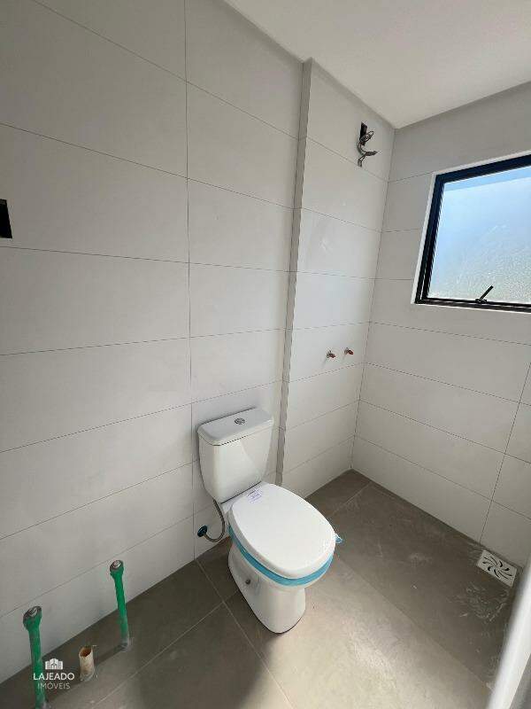 Apartamento à venda com 2 quartos, 61m² - Foto 9