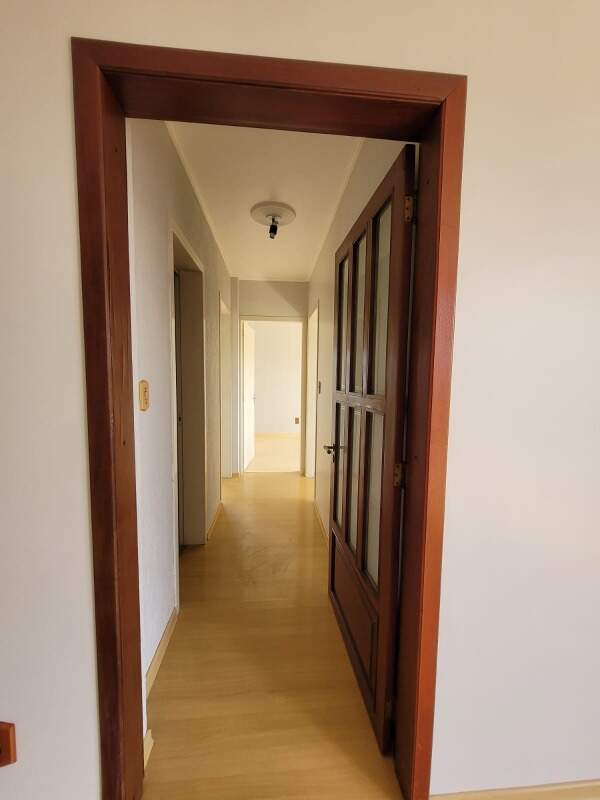 Apartamento à venda com 3 quartos, 110m² - Foto 7