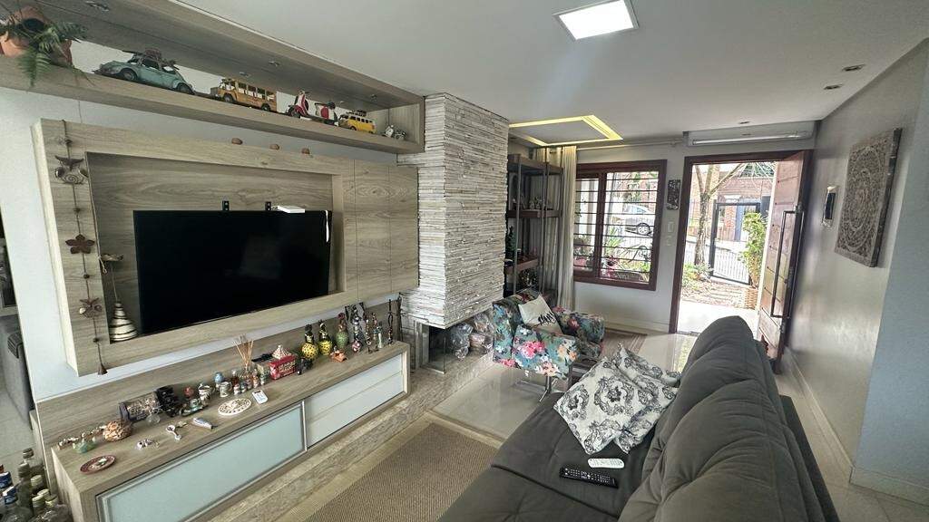 Sobrado à venda com 3 quartos, 195m² - Foto 2