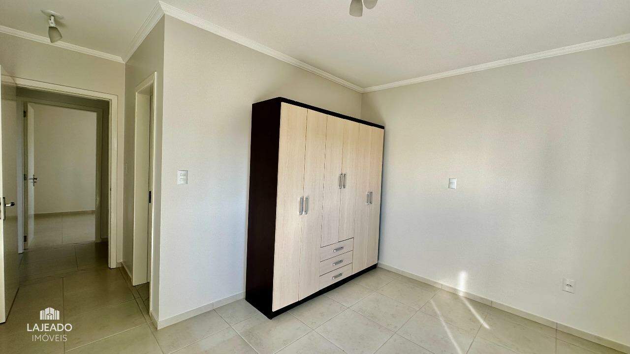 Apartamento à venda com 2 quartos, 95m² - Foto 9