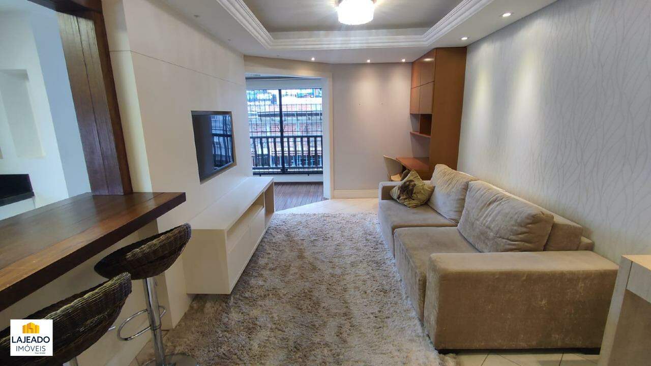 Apartamento à venda com 2 quartos, 77m² - Foto 17