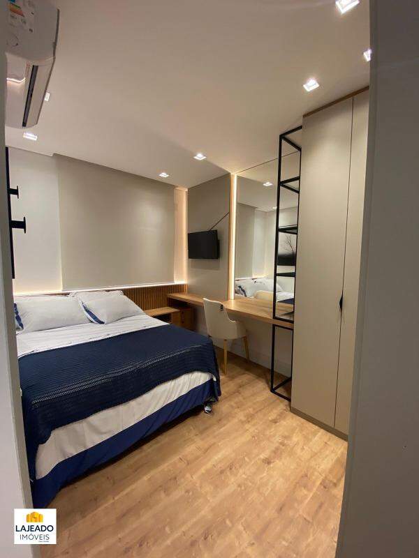 Apartamento à venda com 3 quartos, 140m² - Foto 16