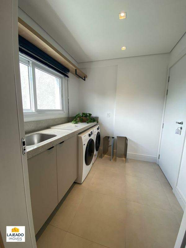 Apartamento à venda com 3 quartos, 140m² - Foto 12