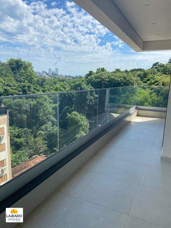 Apartamento à venda com 3 quartos, 140m² - Foto 11